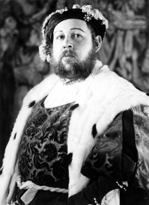 OSCARS. Bester Hauptdarsteller. Preisträger 1931-1940 THE PRIVATE LIFE OF HENRY VIII BR 1933 THE PRIVATE LIFE OF HENRY VIII BR 1933 CHARLES LAUGHTON as King Henry VIII Date: 1933. Strictly editorial use only in conjunction with the promotion of the film. Credit line mandatory. This image is copyright of the film company and is supplied under the terms of issue as film still. No commercial or book cover use permitted without prior consent from the film company.  Mandatory credit line: Courtesy LONDON FILM PRODUCTIONS Ronald Grant Mary Evans
