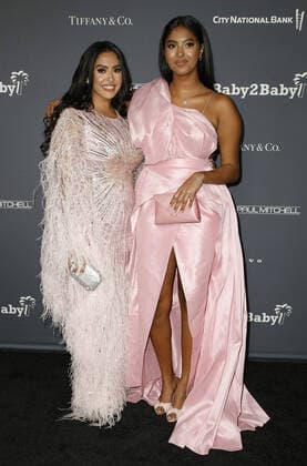 Bilder des Jahres 2021, Entertainment 11 November Entertainment Themen der Woche KW45 Entertainment Bilder des Tages November 13, 2021, West Hollywood, CA, USA: WEST HOLLYWOOD, CALIFORNIA - NOVEMBER 13: Vanessa Bryant and Natalia Diamante Bryant attends the Baby2Baby 10-Year Gala Presented By Paul Mitchell at the Pacific Design Center on November 13, 2021 in West Hollywood, California. West Hollywood USA - ZUMAs181 20211113_zea_s181_326 Copyright: xImagespacex