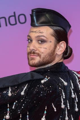 November 14, 2021, Budapest, Hungary: Riccardo Simonetti attends the 2021 MTV EMAs, Europe Music Awards, at Papp Laszlo Budapest Sports Arena in Budapest, Hungary, on 14 November 2021. Photo: Budapest Hungary - ZUMAm179 20211114_zep_m179_027 Copyright: xAlecxMichaelx