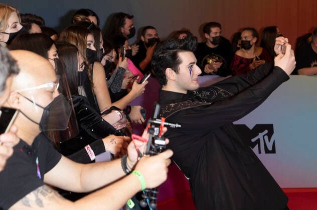 Gjon s Tears bei der Verleihung der MTV European Music Awards 2021 in der Laszlo Papp Sportarena. Budapest, 14.11.2021
