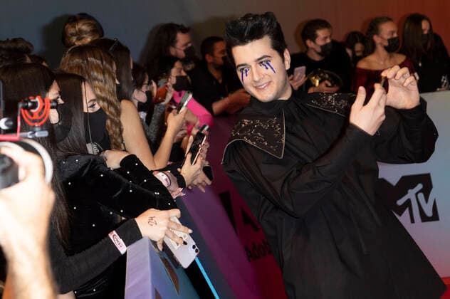 Gjon s Tears bei der Verleihung der MTV European Music Awards 2021 in der Laszlo Papp Sportarena. Budapest, 14.11.2021