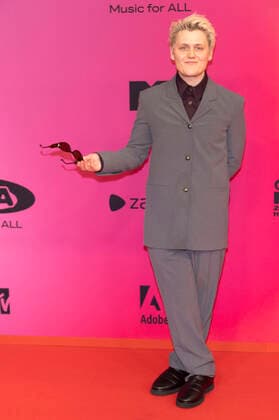 Oobah Butler bei der Verleihung der MTV European Music Awards 2021 in der Laszlo Papp Sportarena. Budapest, 14.11.2021