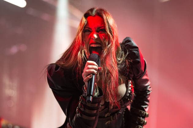 Nightwish live in Oslo, Norway Oslo, Norway. 14th, November 2021. Nightwish, the Finnish symphonic metal band, performs a live concert at Oslo Spektrum in Oslo. Here vocalist Floor Jansen is seen live on stage. Oslo Norway  Copyright: xGonzalesxPhoto Per-OttoxOppix