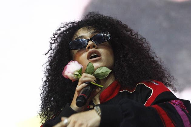 Day N Vegas Music Festival in Las Vegas, Jenevieve Konzert Miami R&B singer Jenevieve performs on stage during the Day N Vegas Music Festival at the Las Vegas Festival Grounds in Las Vegas, Nevada on Sunday, November 14, 2021.  LAV2021111441 JAMESxATOA