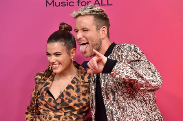 Adel Csobot und Ben Istenes bei der Verleihung der MTV European Music Awards 2021 in der Laszlo Papp Sportarena. Budapest, 14.11.2021