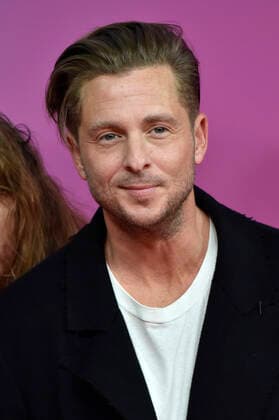 Ryan Tedder von OneRepublic bei der Verleihung der MTV European Music Awards 2021 in der Laszlo Papp Sportarena. Budapest, 14.11.2021