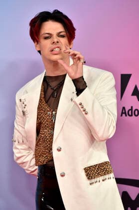 Yungblud bei der Verleihung der MTV European Music Awards 2021 in der Laszlo Papp Sportarena. Budapest, 14.11.2021