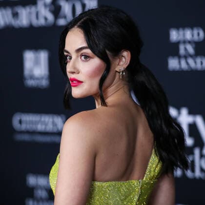 6th Annual InStyle Awards 2021 Actress Lucy Hale wearing a Dolce and Gabbana dress and Anito Ko jewelry arrives at the 6th Annual InStyle Awards 2021 held at the Getty Center on November 15, 2021 in Los Angeles, California, United States. Los Angeles California United States  Copyright: xImagexPressxAgencyx collin-6thannua211116_npXk1