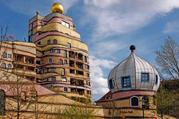 Waldspirale, Hundertwasserhaus, Darmstadt, Hessen, Architekt Friedensreich Hundertwasser, Deutschland, Europa Copyright: imageBROKER/F.xGierth iblgfr05307211.jpg