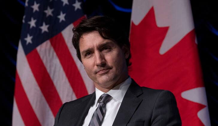 November 17, 2021, Washington, DC, United States: Canadian Prime Minister Justin Trudeau listens to a question as he takes part in a forum at the Wilson Center, Wednesday, November 17, 2021 in Washington, D.C. Washington United States  - ZUMAc35_ 20211117_zaf_c35_026 Copyright: xAdrianxWyldx