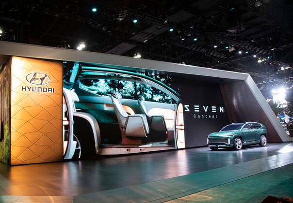 News Themen der Woche KW46 News Bilder des Tages November 17, 2021, Los Angeles, California, USA: Hyundai SEVEN concept car is unveiled at the 2021 Automobility LA on Wednesday November 17, 2021 at the Los Angeles Convention Center in Los Angeles, California. PI Los Angeles USA - ZUMAp124 20211117_zaa_p124_030 Copyright: xARIANAxRUIZx