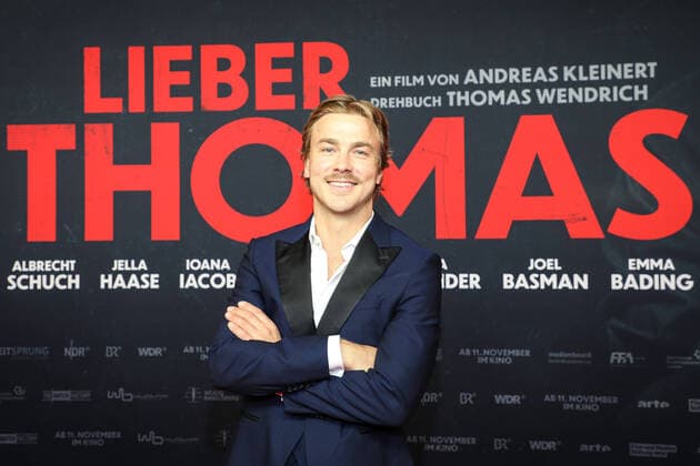 Premiere Lieber Thomas im Kino international Albrecht Schuch Premiere Lieber Thomas im Kino international in Berlin Copyright: xEventpressxSDx