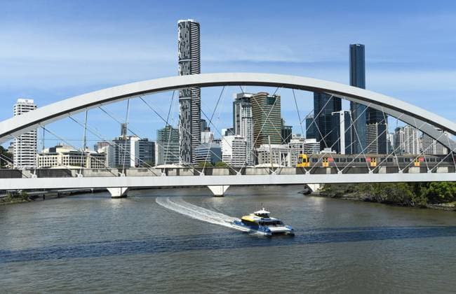 BRISBANE DAILY LIFE, A CityCat Ferry is seen passing under the Merivale Bridge in Brisbane, Friday, November 19, 2021. ( NO ARCHIVING, EDITORIAL USE ONLY, NO USE IN BOOKS WITHOUT CONSENT Brisbane QLD AUSTRALIA  Copyright: xDARRENxENGLANDx 20211119001598090007