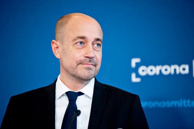 Sundhedsminister Magnus Heunicke (S) ved briefing med status paa COVID-19-situationen i Eigtveds Pakhus i Koebenhavn fredag den 19. november 2021.. , Copenhagen Copyright: NILSxMEILVANG NilsxMeilvangx cop104 spdk20211119-150922-L