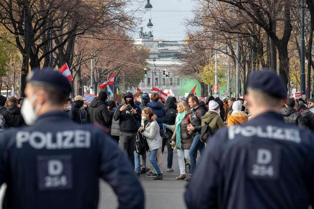 Corona Wien: Demonstration gegen die Regierungsmaßnahmen