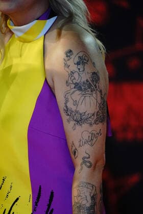 Louane Emera CELEBRITES : NRJ Music Awards - Cannes - 20 11 2021 NorbertScanella Panoramic 