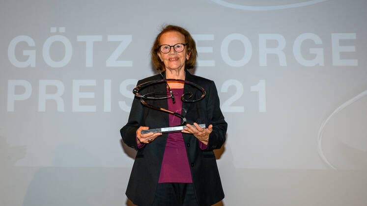 Berlin GER, Berlin, 21.11.21, Goetz George Preis 4 - Red Carpet Gudrun Ritter - Preistraegerin 2021 - stolz und geruehert, Goetz George Preis 4 - Red Carpet, Kaiserin-Friedrich-Haus, 21.11.21, Copyright: xUwexKoch Eibner-Pressefotox EP_UKH