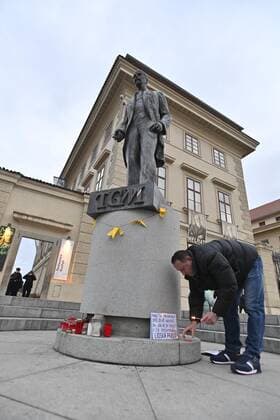 People joined a march against the government COVID-19 restrictions organised by the We Will Open Czechia-Dog Croaked movement in Prague, Czech Republic, November 22, 2021. (CTKxPhoto MichalxKamaryt) CTKPhotoP2021112206871 