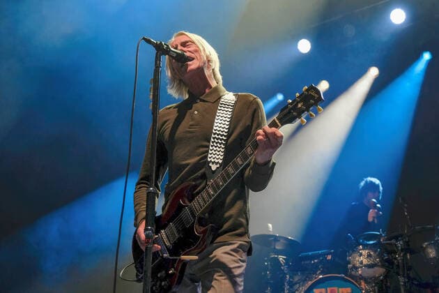 November 22, 2021, Southampton, United Kingdom: Paul Weller, born John William Weller, English singer-songwriter and musician, former member of new wave mod revival band The Jam, performs live on stage at the O2 Guildhall Southampton. Southampton United Kingdom - ZUMAs197 20211122_zaa_s197_085 Copyright: xDawnxFletcher-Parkx