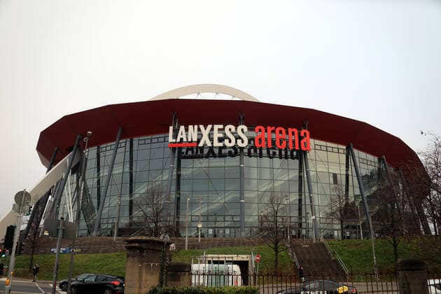 Eröffnung Impfzentrum Drive In Lanxess Arena Köln Deutschland 23.11.2021