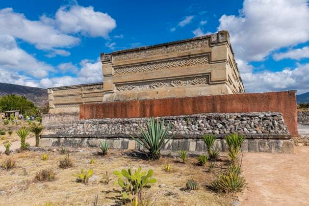 IMAGO Cultures of the world, Zapotec Kultur in Mexiko Archäologische Stätte Mitla aus der Zapotekenkultur, San Pablo Villa de Mitla, Oaxaca, Mexiko, Mittelamerika Copyright: imageBROKER/MichaelxRunkel iblrun07173576.jpg