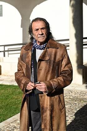 Spanish guitarist Pepe Habichuela is pictured upon his arrival to attend the 11th ceremony where the titles of Honorary Members of the University Cloister of the Arts are given at the University of Alcala de Henares, near Madrid, 24 November 2021. 11th awarding ceremony of the Honorary Members of the University Cloister of the Arts !ACHTUNG: NUR REDAKTIONELLE NUTZUNG!  Copyright: xFERNANDOxVILLARx GRAF051 20211124-62359a74b685c461bab19af91849171e4f2f8d49