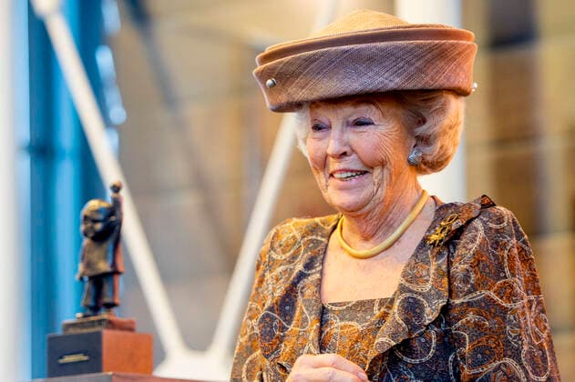 24-11-2021 Beton Princess Beatrix attend the Jantje Beton Award, a prize for the most play-friendly city, in Culemborg. Â  Copyright: xPPEx