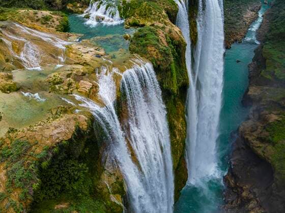 Luftaufnahme der Tamul-Wasserfälle, Huasteca Potosi, San Luis Potosi, Mexiko, Tamasopo, San Luis Potosí, Mexiko, Mittelamerika *** Aerial view of Tamul Falls, Huasteca Potosi, San Luis Potosi, Mexico, Tamasopo, San Luis Potosí, Mexico, Central America Copyright: imageBROKER MichaelxRunkel iblrun07174208.jpg