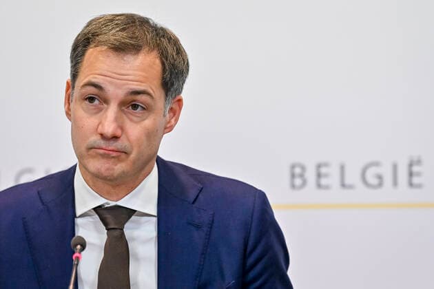 Prime Minister Alexander De Croo pictured during a press conference after a meeting of the consultative committee with ministers of the Federal government, the regional governments and the community governments, to discuss the rising Covid-19 infections, Friday 26 November 2021 in Brussels.  DIRKxWAEM 3143817