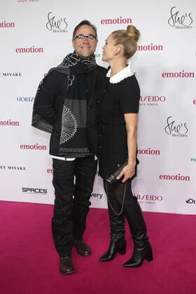 Jan Josef Liefers und Anna Loos bei der Verleihung vom Emotion Award am 26.11.2021 in Hamburg Emotion Award 2021 in Hamburg