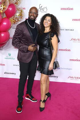 Yared Dibaba mit Ehefrau Fernanda Dibaba bei der 10. Verleihung des EMOTION Award 2021 im Curio Haus. Hamburg, 26.11.2021