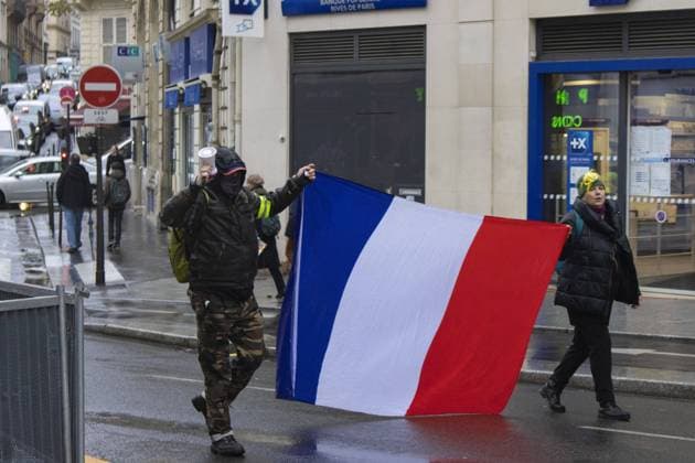 Demonstration against the Health Pass in Paris. The procession started from the Place de la Bataille de Stalingrad and ended on the Place Franz Liszt in front of the Saint Vincent-de-Paul church.  MarynexDjourix xLexPictorium LePictorium_0256055