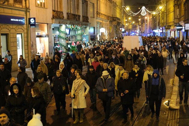 Protesters against mandatory COVID-19 certificates rally in Zagreb Protestors are seen marching down the city center. Several thousand people from all over Croatia gatherd in Zagreb on Saturday for a protest against mandatory COVID-19 certificates and epidemiological restrictions in force. Participants in the protest, which is also called the Silent White March on social networks, want the government to abolish COVID-19 certificates, which prove one™s vaccination against or recovery from COVID-19 and which have become obligatory for employees of government and public institutions as well as everyone else entering those institutions. At 5 pm, a new Silent White March, a protest against COVID certificates, started from the Square of the Fre SlavenxBranislavxBabic PIXSELL