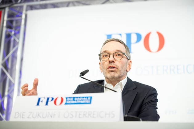 Wien: FPÖ Presskonferenz zum Thema ,,Aktuelle Entwicklungen in der Corona-Politik
