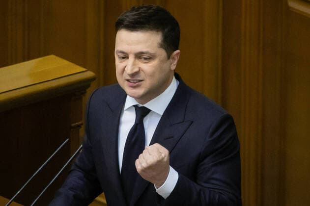 News Themen der Woche KW48 Ukraine, PrÃ¤sident Wolodymyr Selenskyj im Parlament Rada in Kiew KIEV, UKRAINE - DECEMBER 1, 2021: Ukraine s President Volodymyr Zelensky delivers an annual state-of-the-nation address at a plenary meeting of the Ukrainian parliament, Verkhovna Rada. In his address, Zelensky discussed foreign and domestic policy. Irina Yakovleva TASS  TS11A337