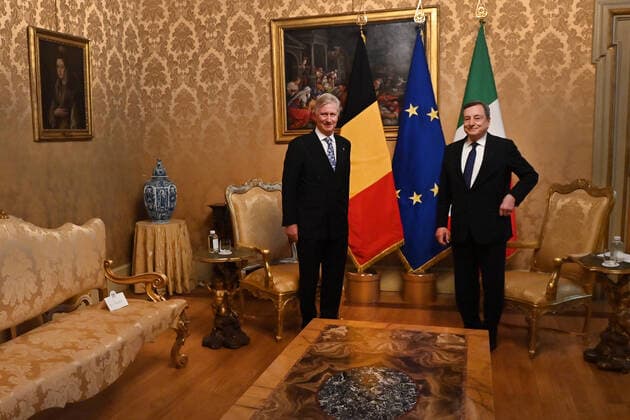 Entertainment Themen der Woche KW48 Entertainment Bilder des Tages King Philippe - Filip of Belgium and Prime Minister of Italy Mario Draghi pictured during a diplomatic meeting at the Palazzo Chigi palace, the official residence of the Italian Prime Minister, during a one day state visit to Italy, Wednesday 01 December 2021 in Rome. The Royal trip was brought back from a three day visit to one day, due to the Covid-19 crisis.  POOLxDIRKxWAEM 3146922