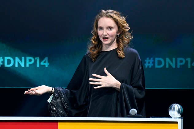 Lily Cole bei der Verleihung des Deutschen Nachhaltigkeitspreises Design 2021 im Maritim Hotel. Düsseldorf, 02.12.2021