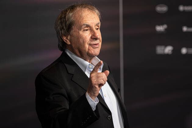 03.12.2021. Düsseldorf. Verleihung des 14. Deutschen Nachhaltigkeitspreises. Hier: Sänger Chris de Burgh. Düsseldorf Martim Hotel Nordrhein-Westfalen Deutschland