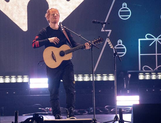 December 3, 2021, Inglewood, CA, USA: INGLEWOOD, CALIFORNIA - DECEMBER 03: Ed Sheeran performs onstage during 102.7 KIIS FM s Jingle Ball 2021 Presented By Capital One at The Forum on December 03, 2021 in Inglewood, California. Inglewood USA - ZUMAs181 20211203_zea_s181_056 Copyright: xImagespacex