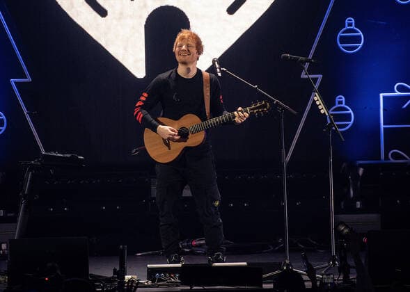 December 3, 2021, Inglewood, CA, USA: INGLEWOOD, CALIFORNIA - DECEMBER 03: Ed Sheeran performs onstage during 102.7 KIIS FM s Jingle Ball 2021 Presented By Capital One at The Forum on December 03, 2021 in Inglewood, California. Inglewood USA - ZUMAs181 20211203_zea_s181_067 Copyright: xImagespacex