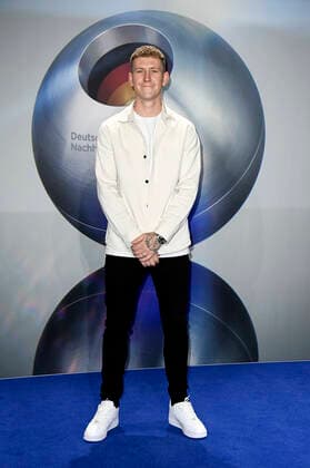 Nathan Evans bei der Verleihung des 14. Deutschen Nachhaltigkeitspreises 2021 im Maritim Hotel. Düsseldorf, 03.12.2021