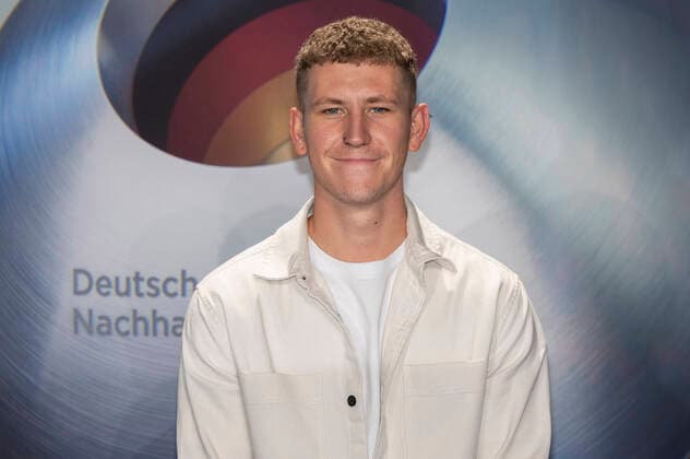 Nathan Evans bei der Verleihung des 14. Deutschen Nachhaltigkeitspreises 2021 im Maritim Hotel. Düsseldorf, 03.12.2021