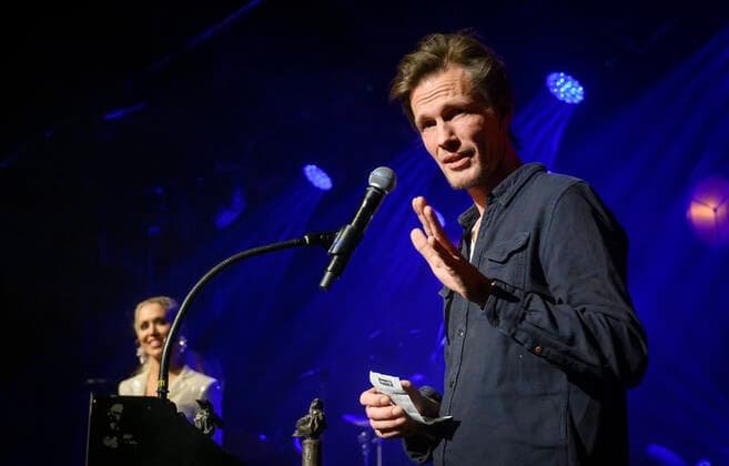 DMA Jazz 2021. Peter Bruun takker for prisen for AArets AArets Tvaeraestetiske Udgivelse All Too Human - Because You re Worth It ved Danish Music Awards Jazz 2021 paa Bremen Teater i Koebenhavn 6. December 2021.. , Copenhagen Copyright: TorbenxChristensen TorbenxChristensenx COP200 spdk20211207-021318-L