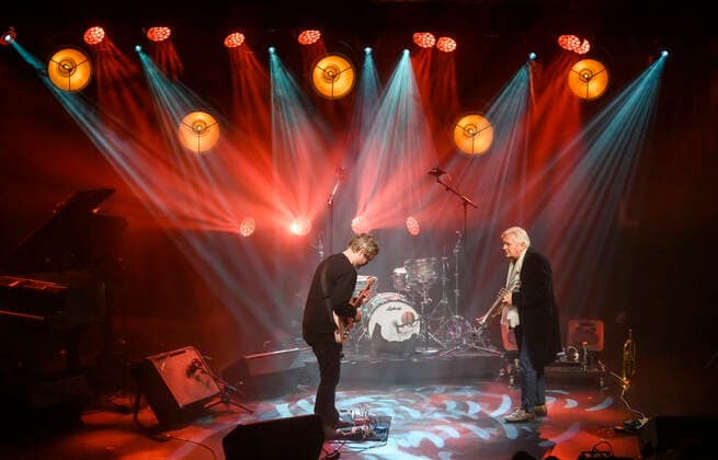 DMA Jazz 2021. Jakob Bro og Palle Mikkelborg paa scenen ved Danish Music Awards Jazz 2021 paa Bremen Teater i Koebenhavn 6. december 2021.. , Copenhagen Copyright: TorbenxChristensen TorbenxChristensenx COP200 spdk20211207-021452-L