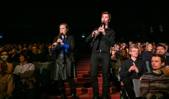 DMA Jazz 2021. Jacob Anderskov: Spirit of the Hive paa scenen og ude blandt publikum ved Danish Music Awards Jazz 2021 paa Bremen Teater i Koebenhavn 6. december 2021.. , Copenhagen Copyright: TorbenxChristensen TorbenxChristensenx COP200 spdk20211207-021521-L