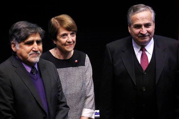 Santiago, December 7, 2021 The Minister of Cultures, Consuelo ValdÃ s, heads the award ceremony of the Margot Loyola 2021 Award, a distinction given by the Ministry in honor of the artist and culturist who died in 2015, as a way to recognize individuals or groups who have worked in the recovery  Copyright: JONNATHANxOYARZUN ATONxCHILE