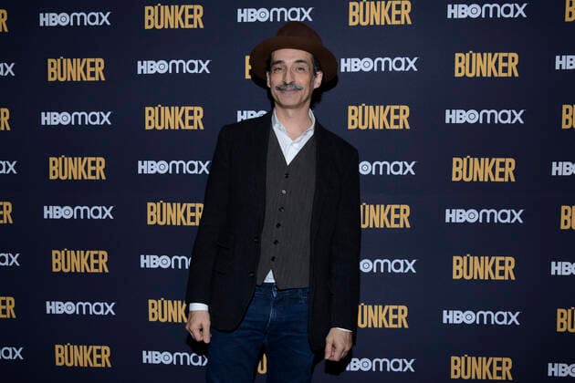 ˜Bunker™ TV Series Premiere MEXICO CITY, MEXICO - DECEMBER 7, 2021: Actor Bruno Bichir poses for photos during the Violet carpet of Bunker original series by HBO Max at Antiguo Hotel Reforma on December 7, 2021 in Mexico City, Mexico. (Photo by Carlos Tischler Eyepix Group) Copyright: xCarlosxTischlerx xEyepixxGroupx EYEPIXGROUP_CT_07122021_20716