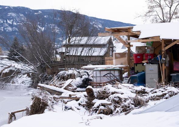 Kanada, Schäden nach Flut in Merritt December 9, 2021, MERRITT, BC, CANADA: Flood damage in Merritt, B.C. Thursday, December 9, 2021. MERRITT CANADA  - ZUMAc35_ 20211209_zaf_c35_065 Copyright: xJonathanxHaywardx