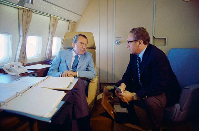 President Nixon meets with his National Security Advisor Henry Kissinger, enroute to China 1062_05_L_-11308-