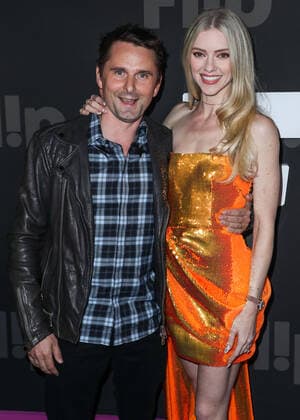 Flip Grand Launch Event Singer Matt Bellamy and wife model Elle Evans Bellamy arrive at the Flip Grand Launch Event Hosted by Grammy-Nominated Artist Halsey with Performances by Scout Willis, BIA, and Kehlani held at Avalon Hollywood on December 9, 2021 in Hollywood, Los Angeles, California, United States. Hollywood California United States  Copyright: xImagexPressxAgencyx originalFilename:collin-flipgran211210_np4GN.jpg
